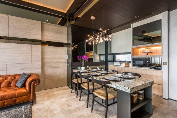 OUE Twin Peak by NIcky Haw and Carlesa Boo